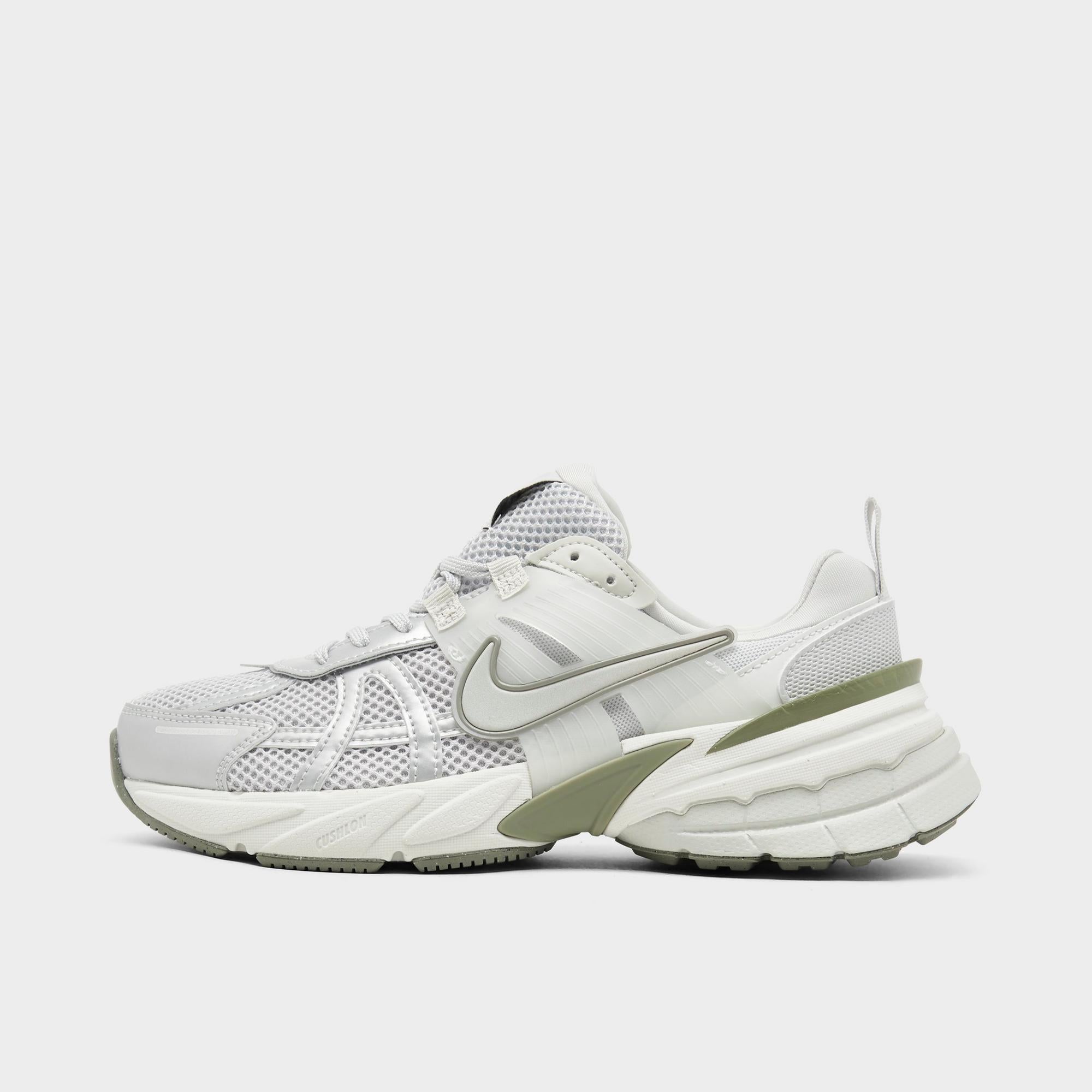 [FD0736-006] WOMENS NIKE V2K RUN 'PHOTON DUST LIGHT SILVER'