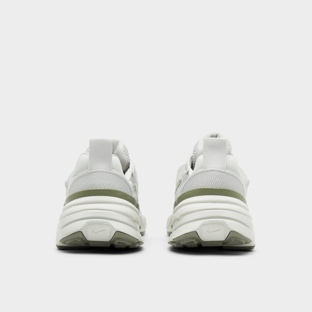[FD0736-006] WOMENS NIKE V2K RUN 'PHOTON DUST LIGHT SILVER'