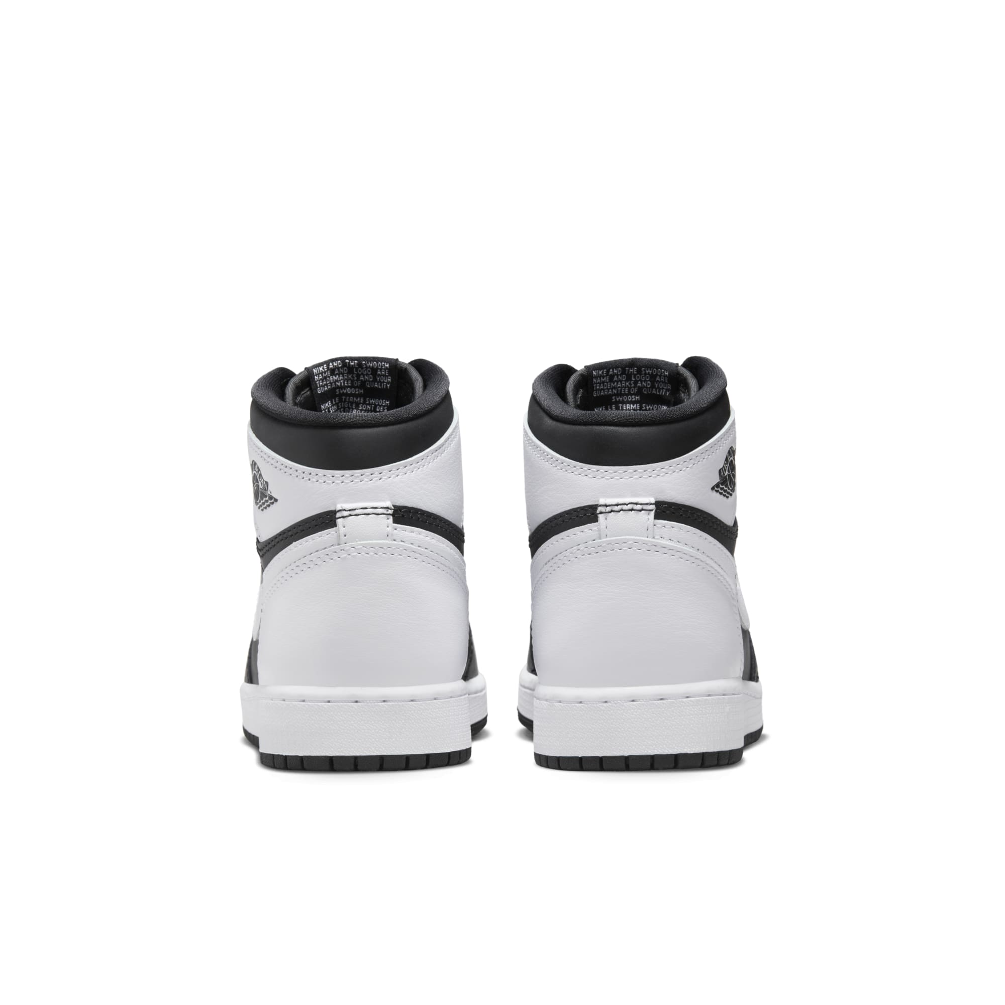 [FD1437-010] Grade School Air Jordan RETRO 1 HIGH OG "BLACK & WHITE"