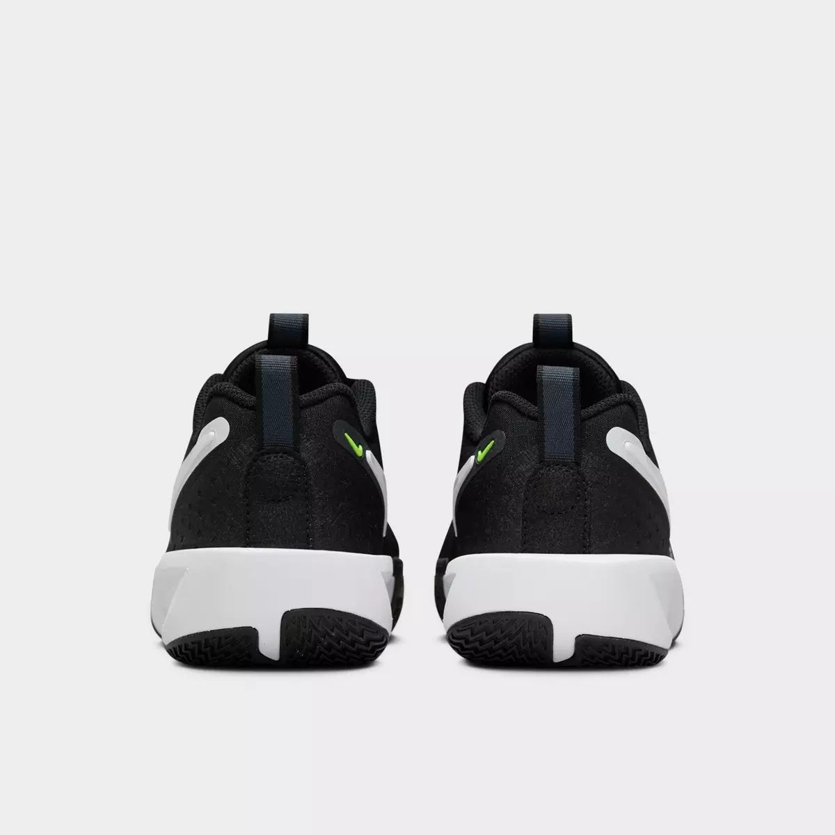 FD7033-001 Finish Line 4