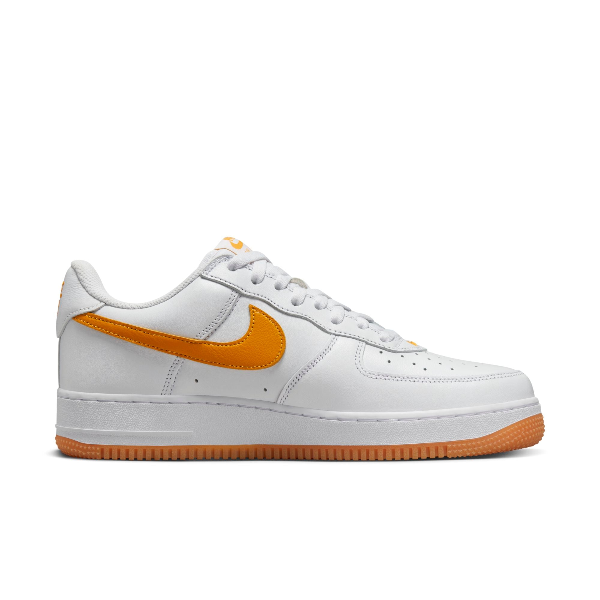 [FD7039-100] Mens Nike AIR FORCE 1 LOW 'WATERPROOF WHITE UNIVERSITY GOLD GUM'