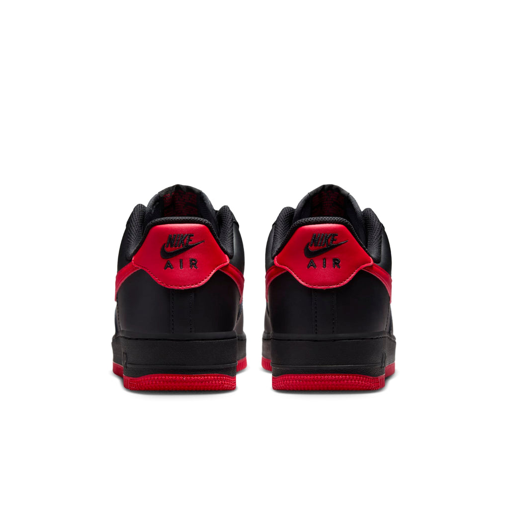 [FJ4146-002] MENS NIKE AIR FORCE 1 '07