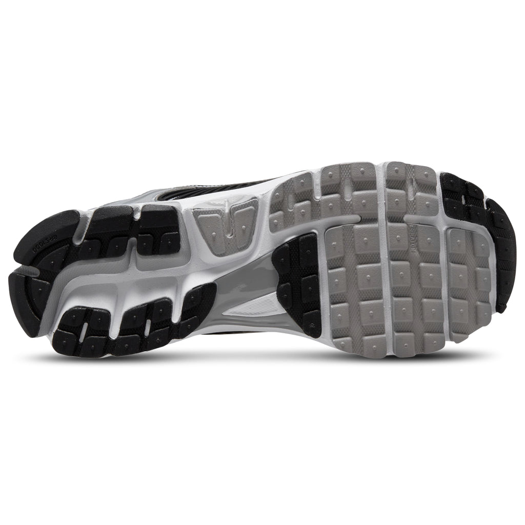 [FJ4151-004] MENS NIKE ZOOM VOMERO 5 'METALLIC SILVER'