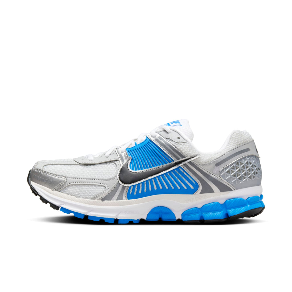 [FJ4151-100] MENS NIKE ZOOM VOMERO 5