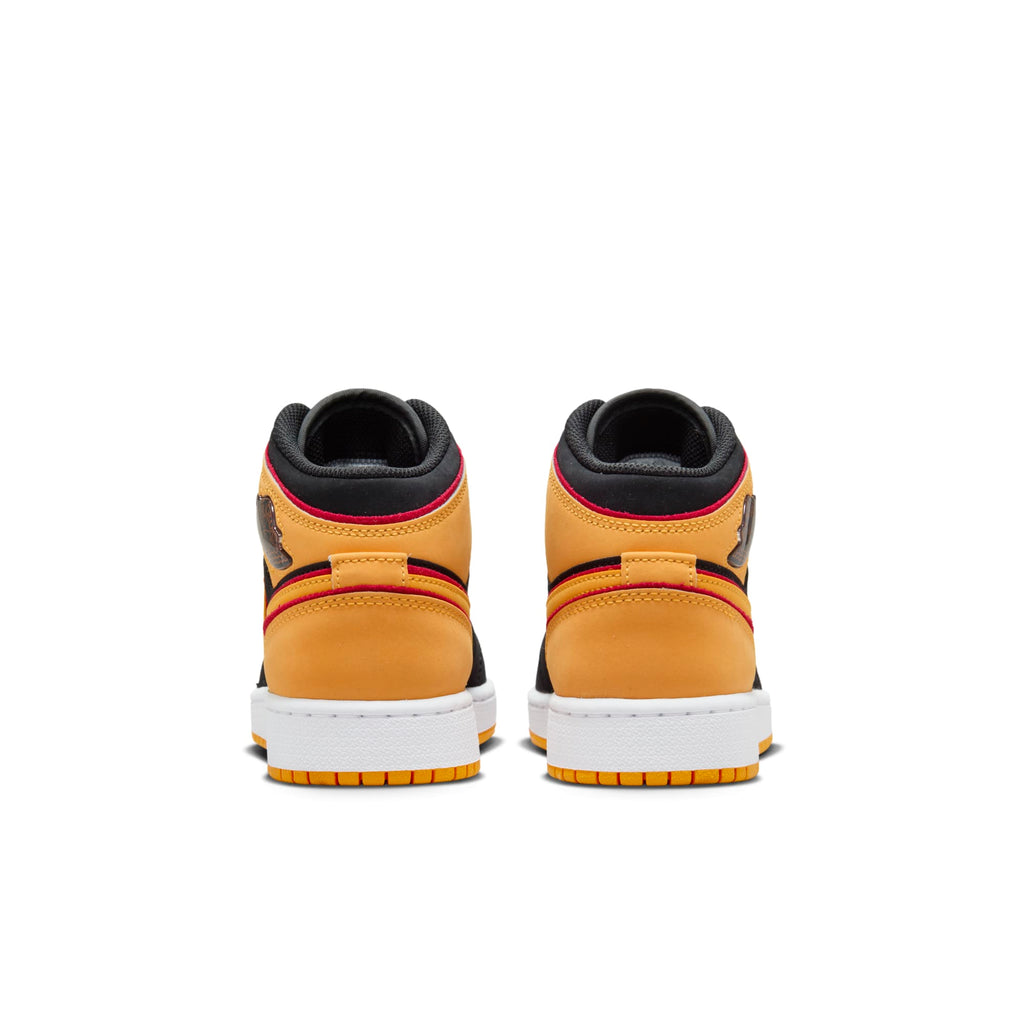 [FJ4924-008] Grade School Air Jordan RETRO 1 MID SE