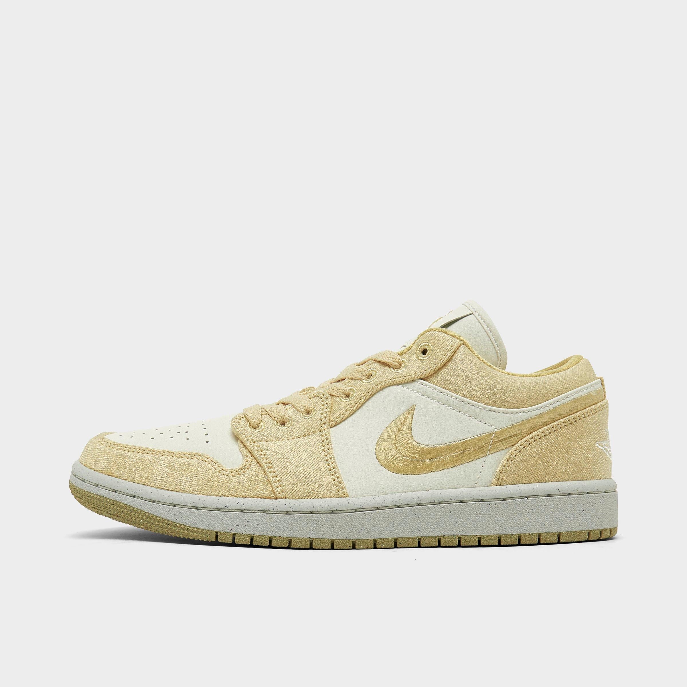 [FN3722-701] WOMENS AIR JORDAN RETRO 1 LOW SE 'TEAM GOLD'