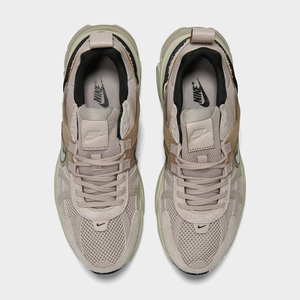[FN6703-001] WOMENS NIKE V2K RUN 'PLATINUM VIOLET'