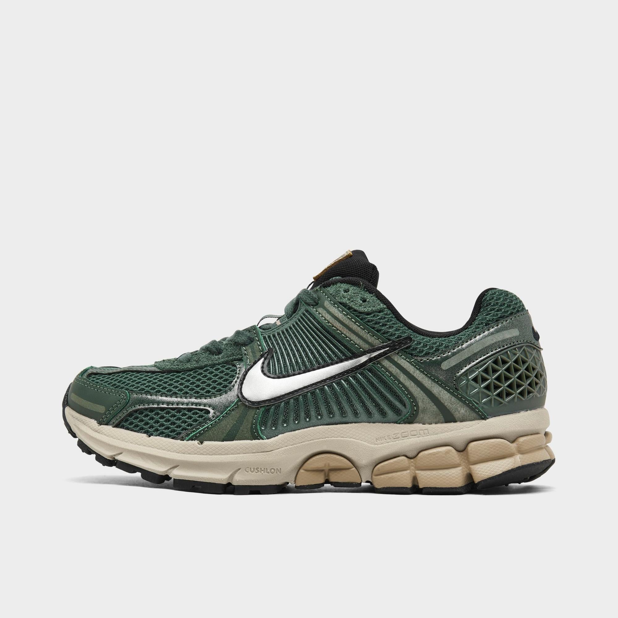 [FN6742-300] WOMENS NIKE ZOOM VOMERO 5 'VINTAGE GREEN'