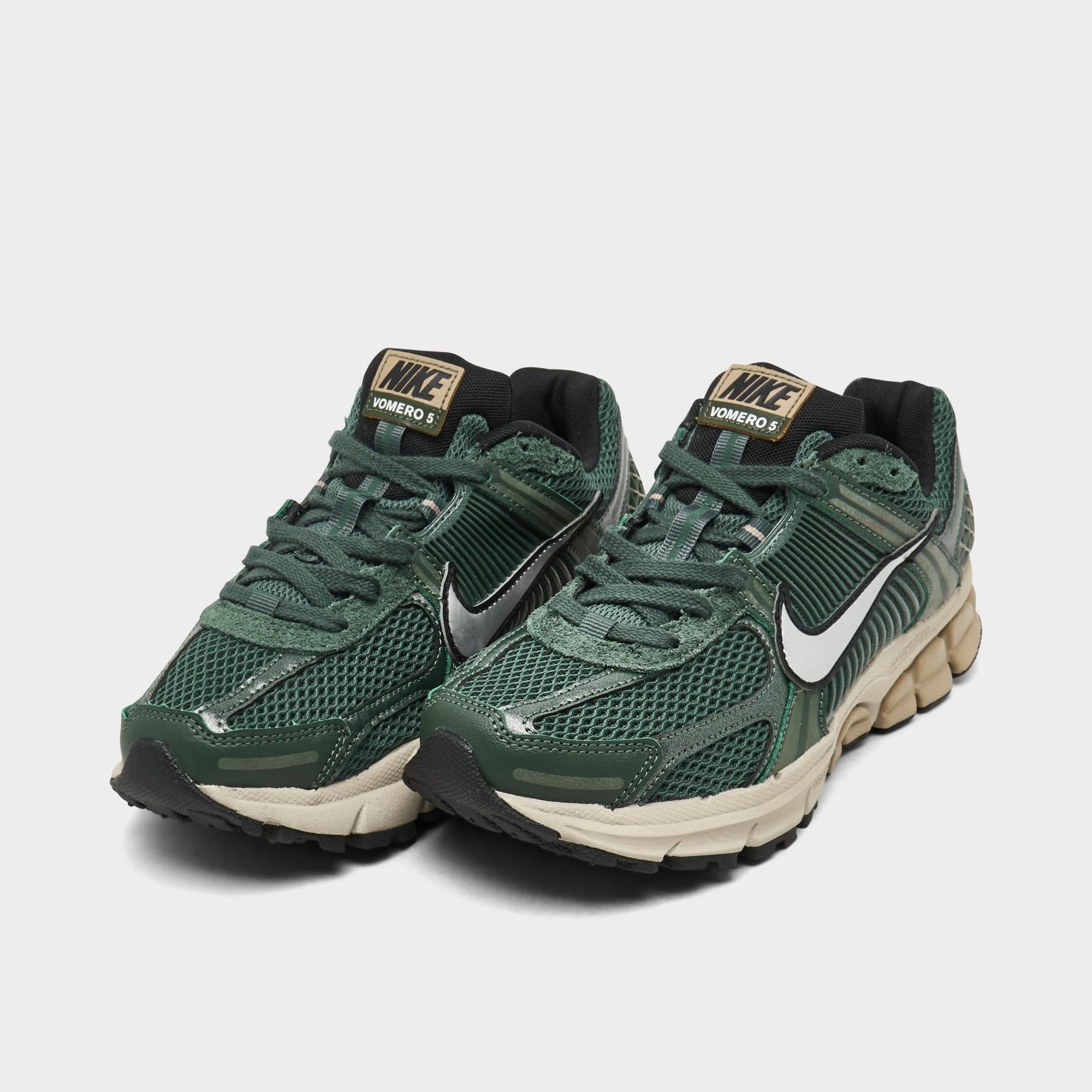 [FN6742-300] WOMENS NIKE ZOOM VOMERO 5 'VINTAGE GREEN'