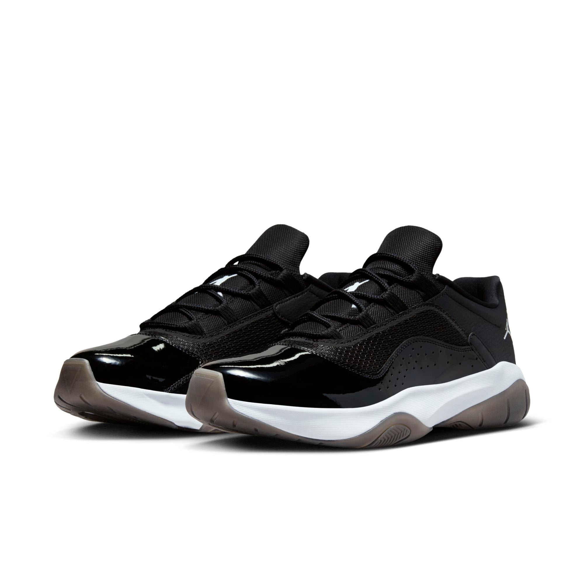 [FN6787-010] Mens Air Jordan 11 CMFT LOW 'BLACK WHITE'