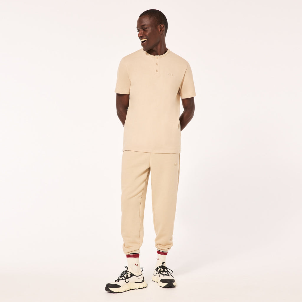 [FOA404884-31R] MENS OAKLEY RELAX HENLEY TEE 2.0 - HUMUS