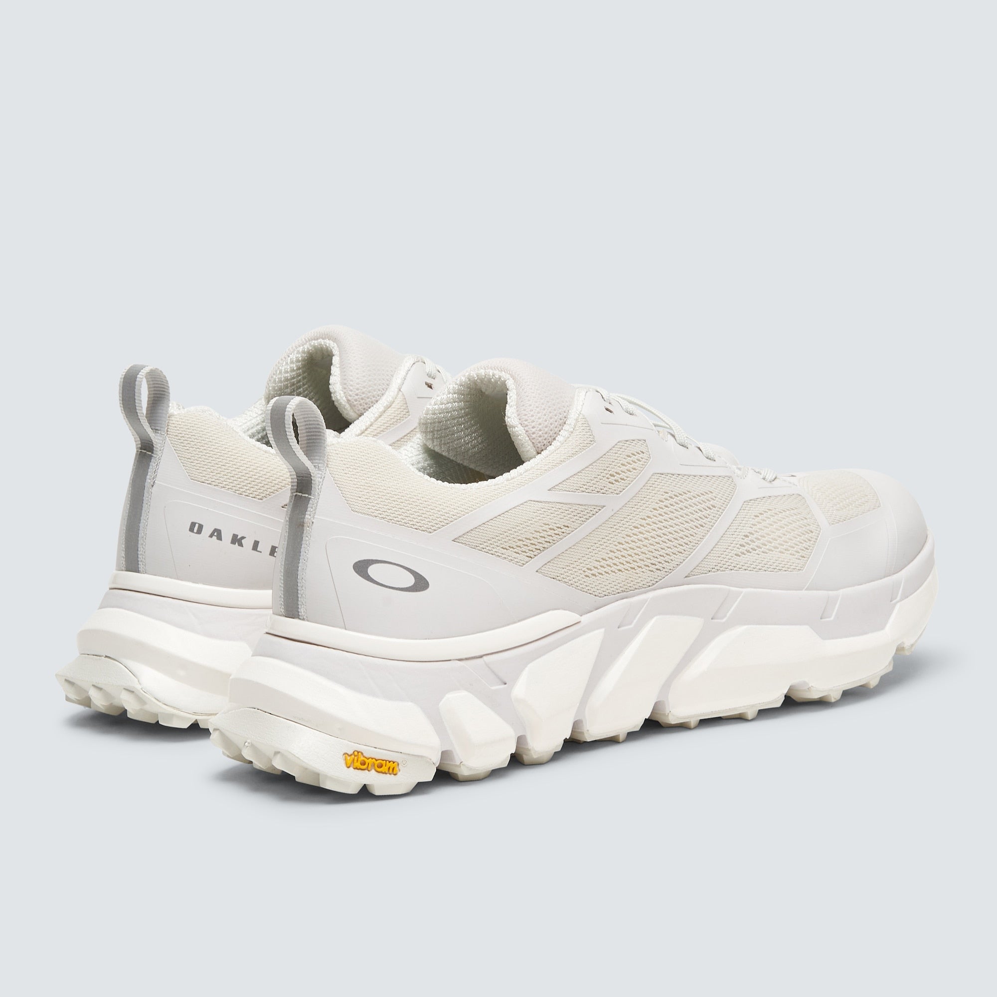 [FOF100350-1A7] MENS OAKLEY LIGHT BREATHE - TRIPLE WHITE