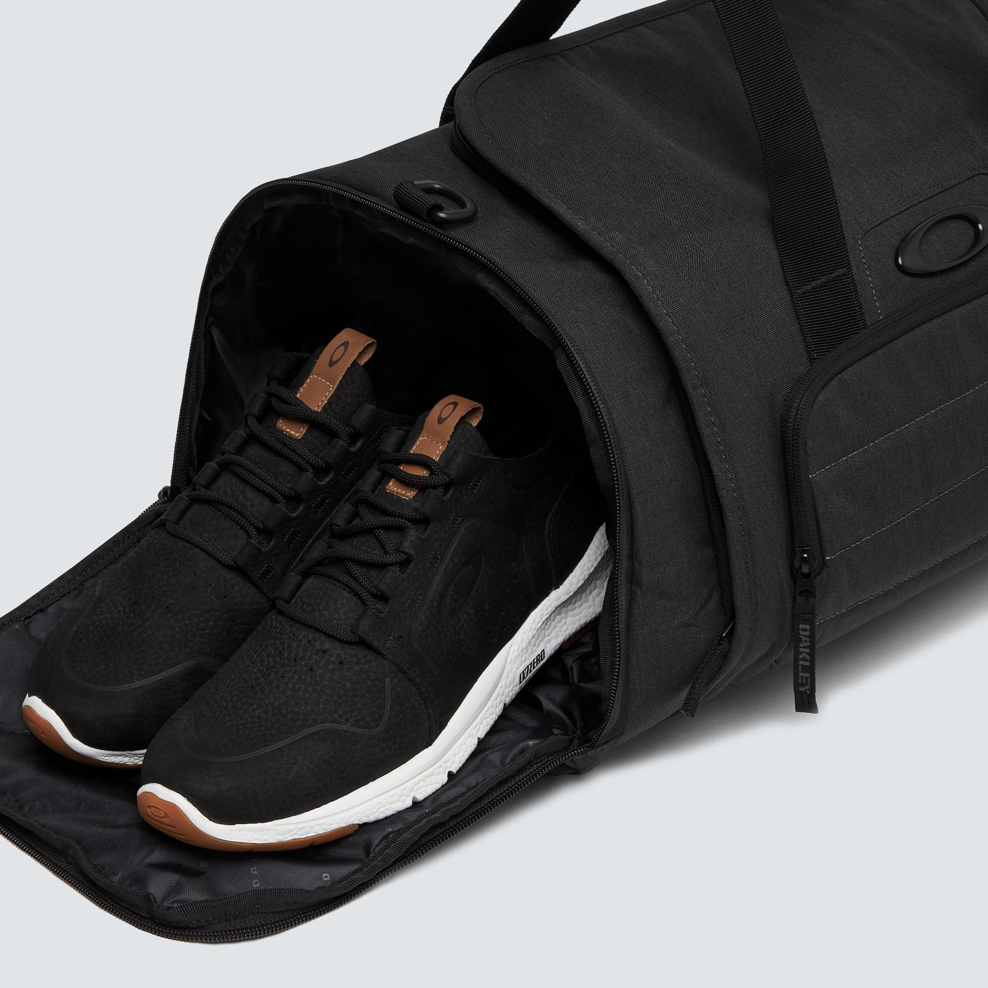 [FOS900735-02E] Mens Oakley ENDURO 3.0 DUFFLE BAG