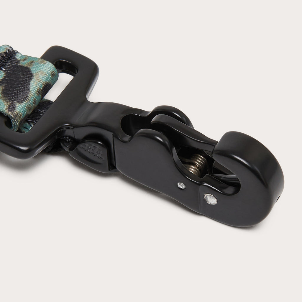 [FOS901052-9OJ] UNISEX OAKLEY WANDERLUST KEYCHAIN