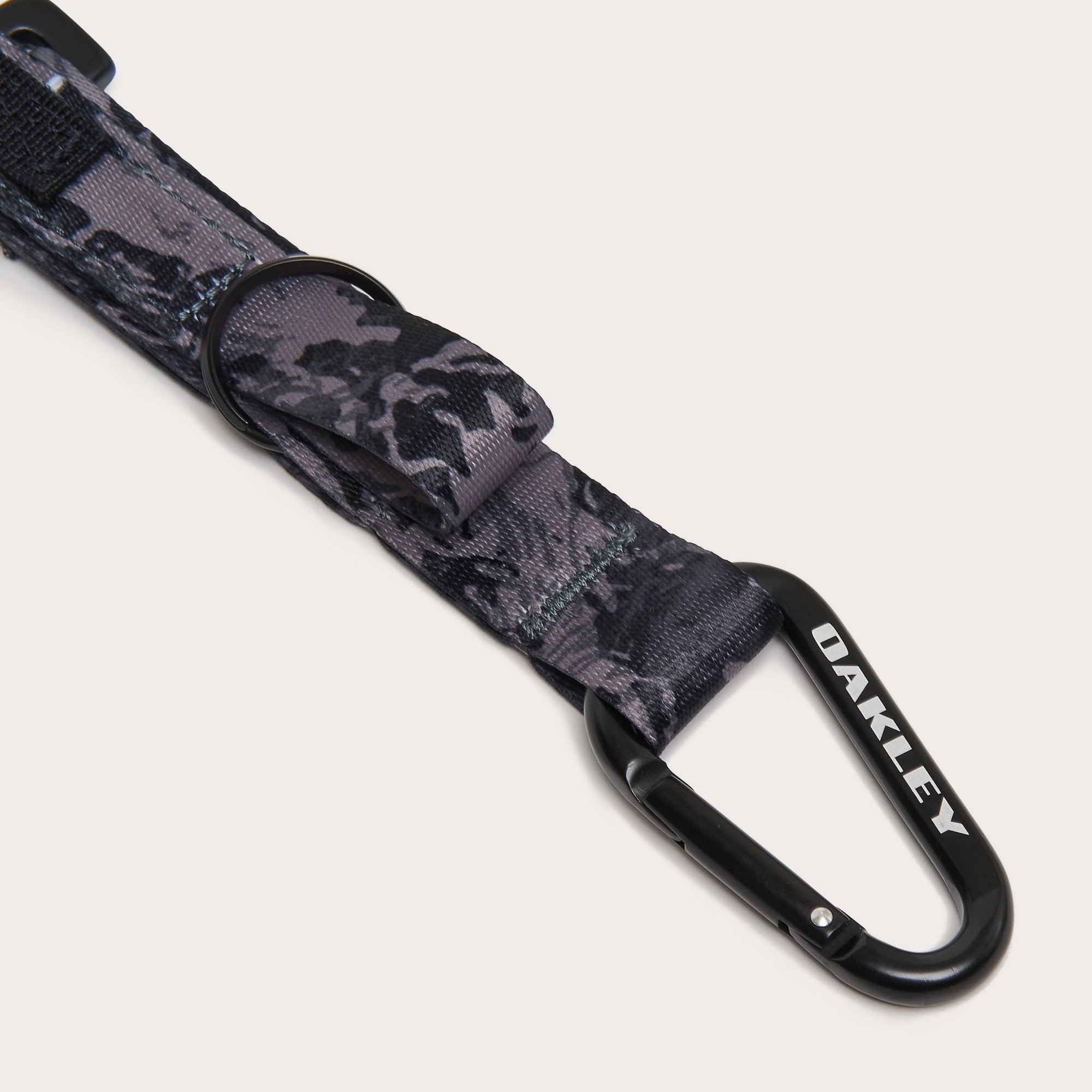 [FOS901052-9ZP] UNISEX OAKLEY WANDERLUST KEYCHAIN