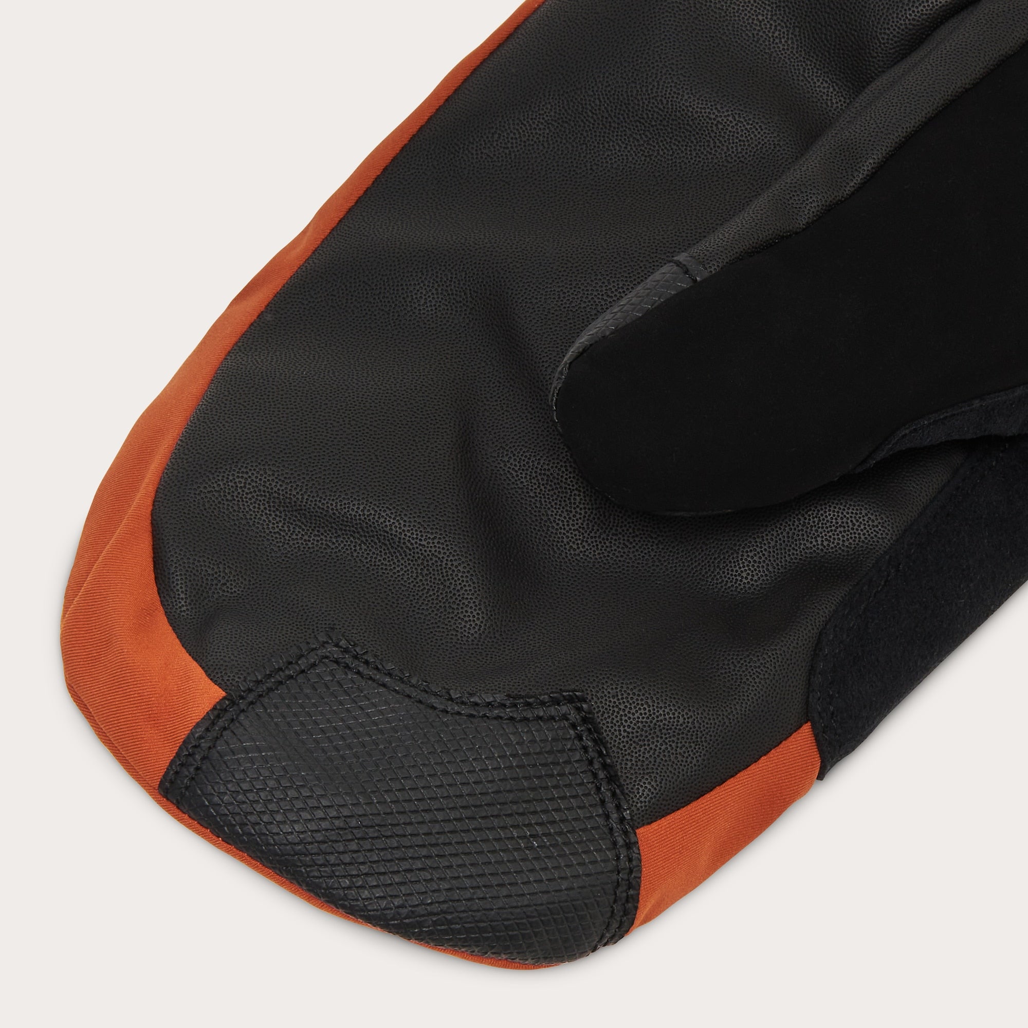 [FOS901290-52C] MENS OAKLEY POWDER RIDGE MITTENS