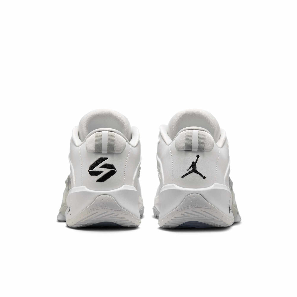 [FQ7453-106] MENS AIR JORDAN LUKA 3 TB