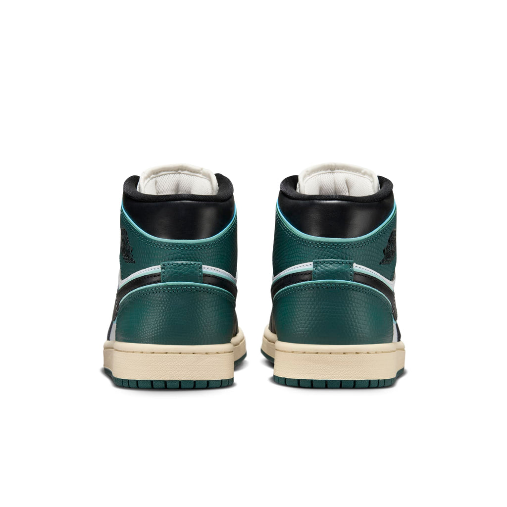 [FQ7818-100] Womens Air Jordan RETRO 1 MID SE