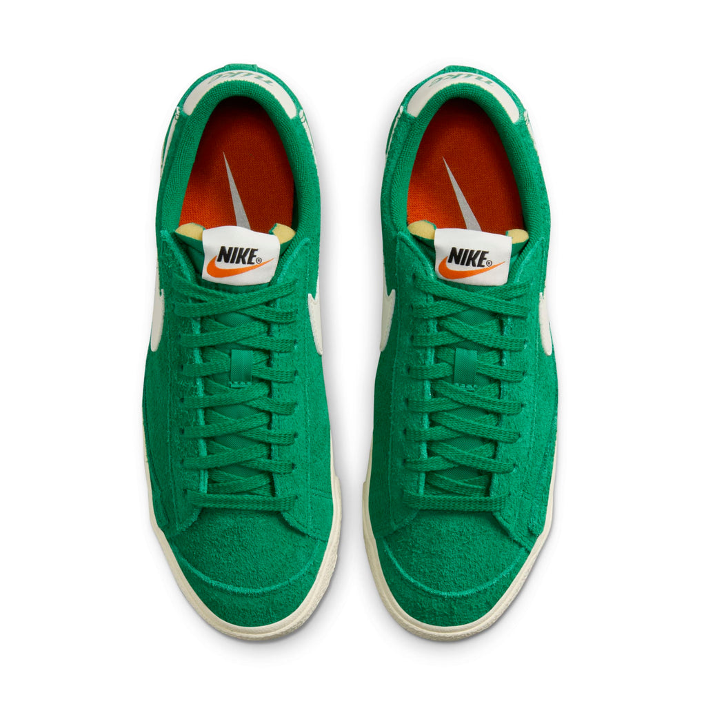 [FQ8060-300] WOMENS NIKE BLAZER LOW '77 VNTG