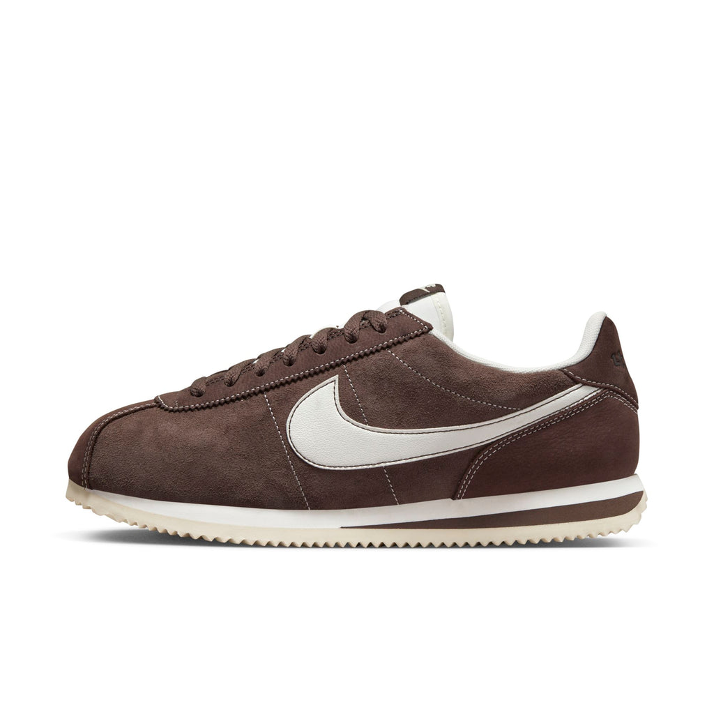 [FQ8144-237] MENS NIKE CORTEZ SE 'HANGUL DAY' - BAROQUE BROWN/COCONUT MILK/IRONSTONE/SAIL