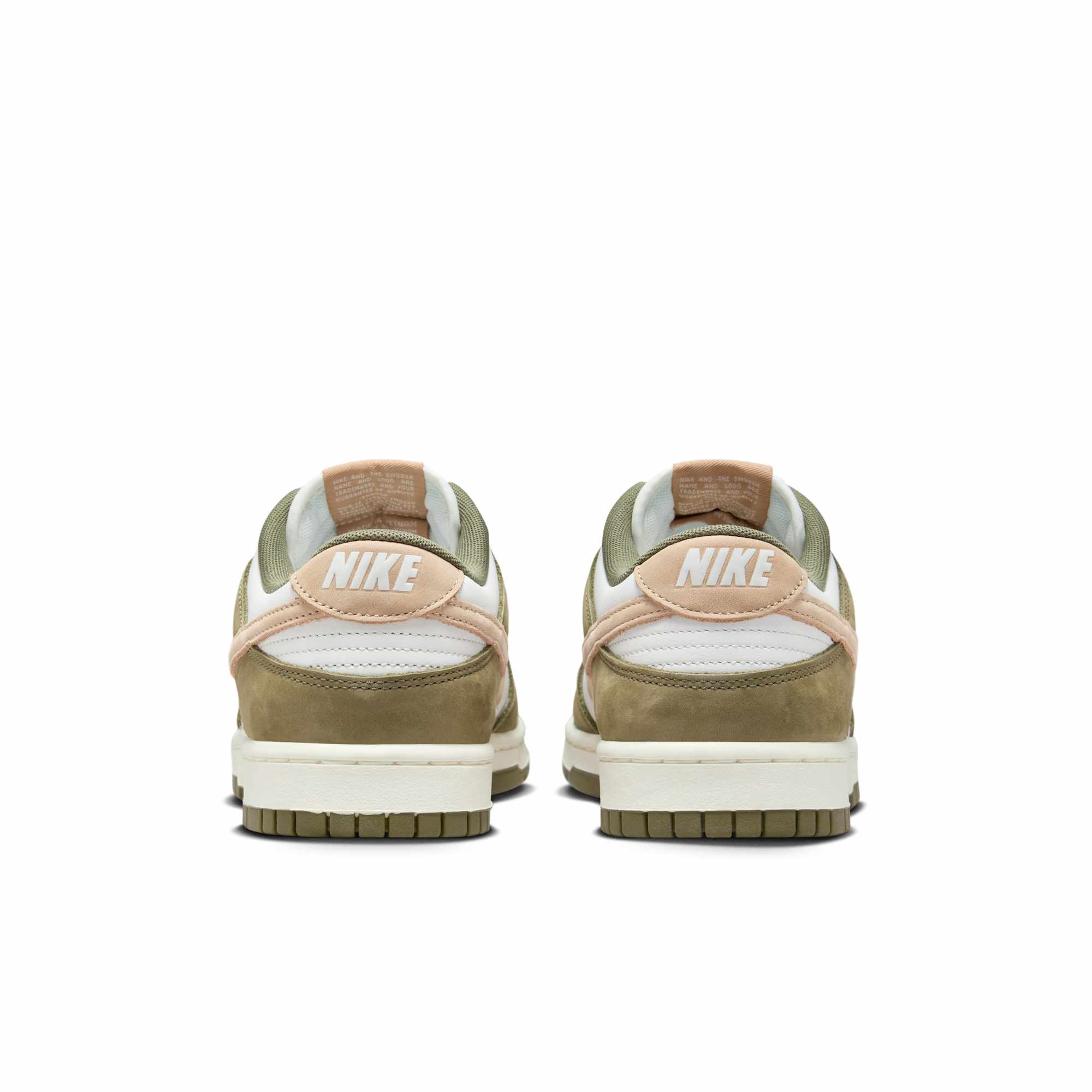 [FQ8250-200] MENS NIKE DUNK LOW RETRO PRM