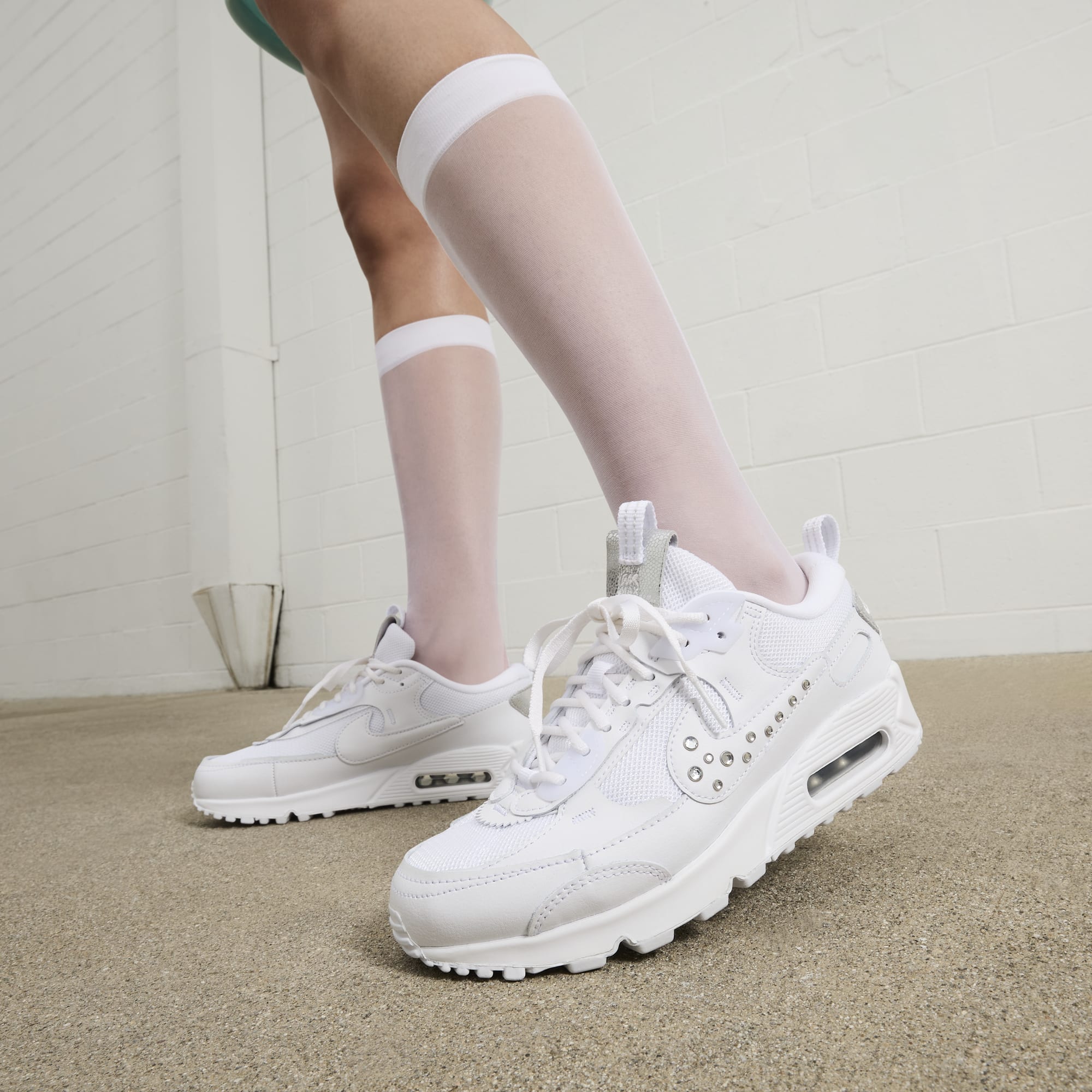 [FQ8888-100] Womens Nike AIR MAX 90 FUTURA