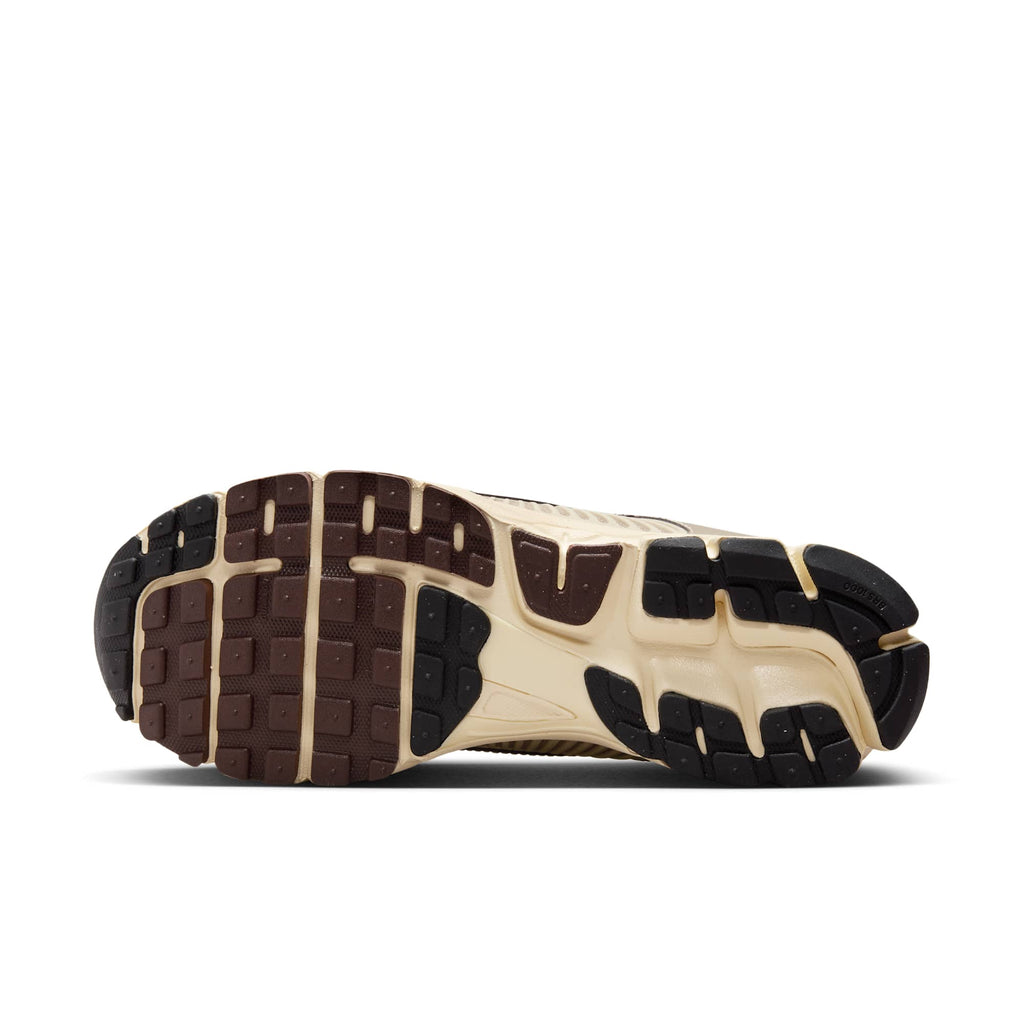 [FZ5051-121] Mens Nike Zoom Vomero 5