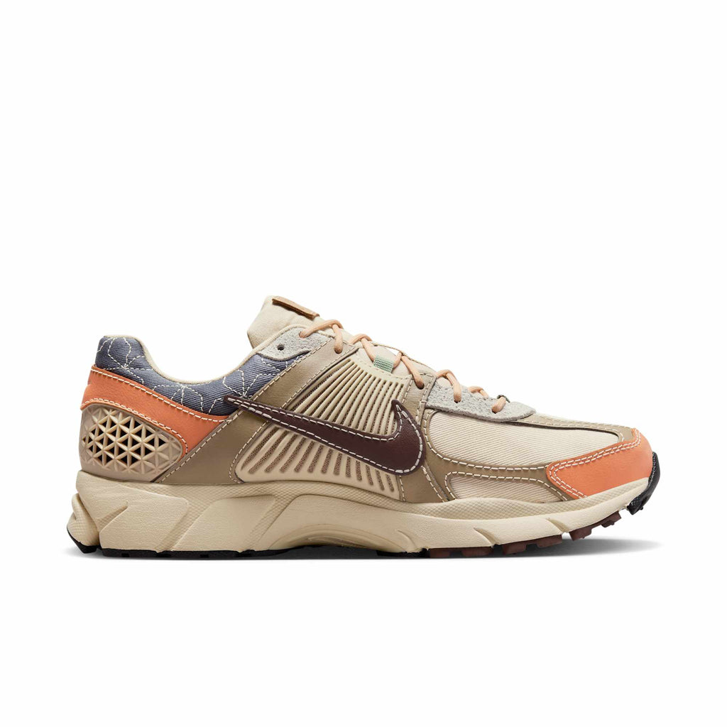 [FZ5051-121] Mens Nike Zoom Vomero 5
