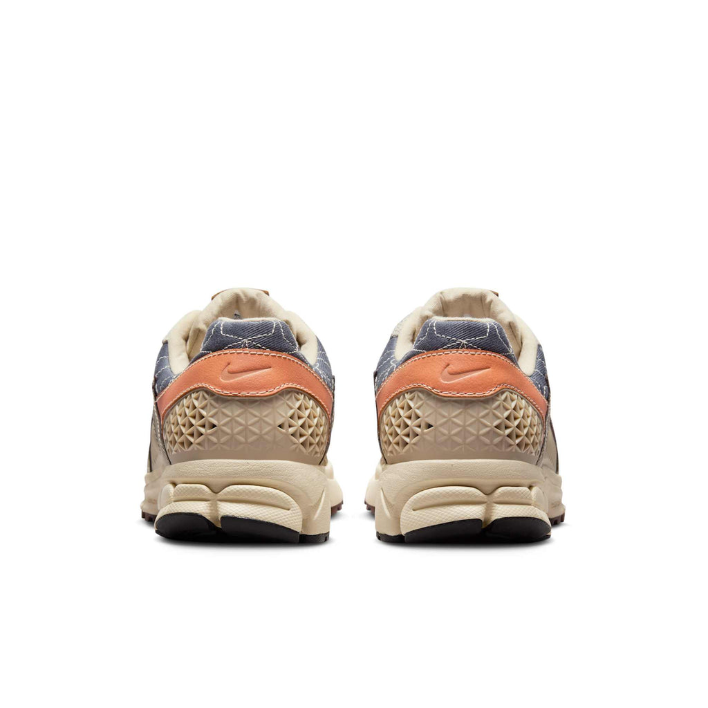 [FZ5051-121] Mens Nike Zoom Vomero 5