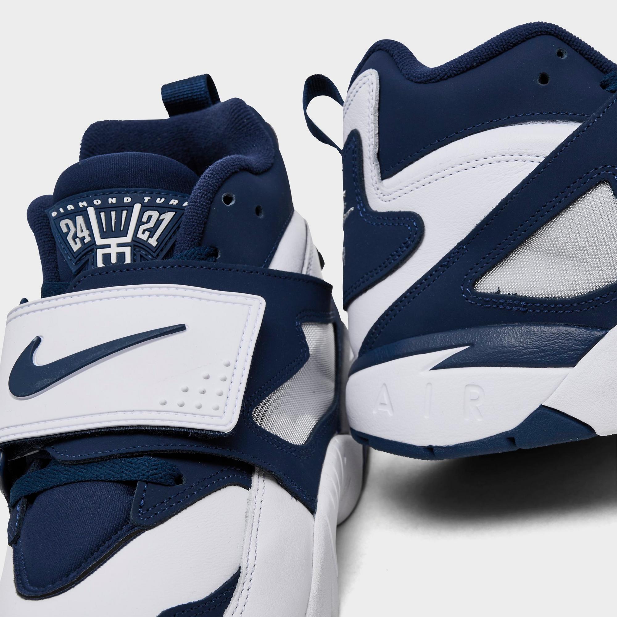[FZ8224-101] MENS NIKE AIR DIAMOND TURF 'COWBOYS'