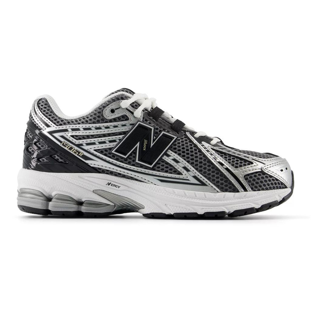 [GC1906CG] GRADE SCHOOL NEW BALANCE 1906R (GS) 'SILVER METALIC BLACK' - 1