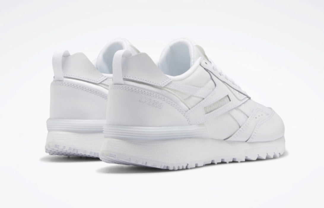 [100044285/GW3787] WOMENS REEBOK LX2200