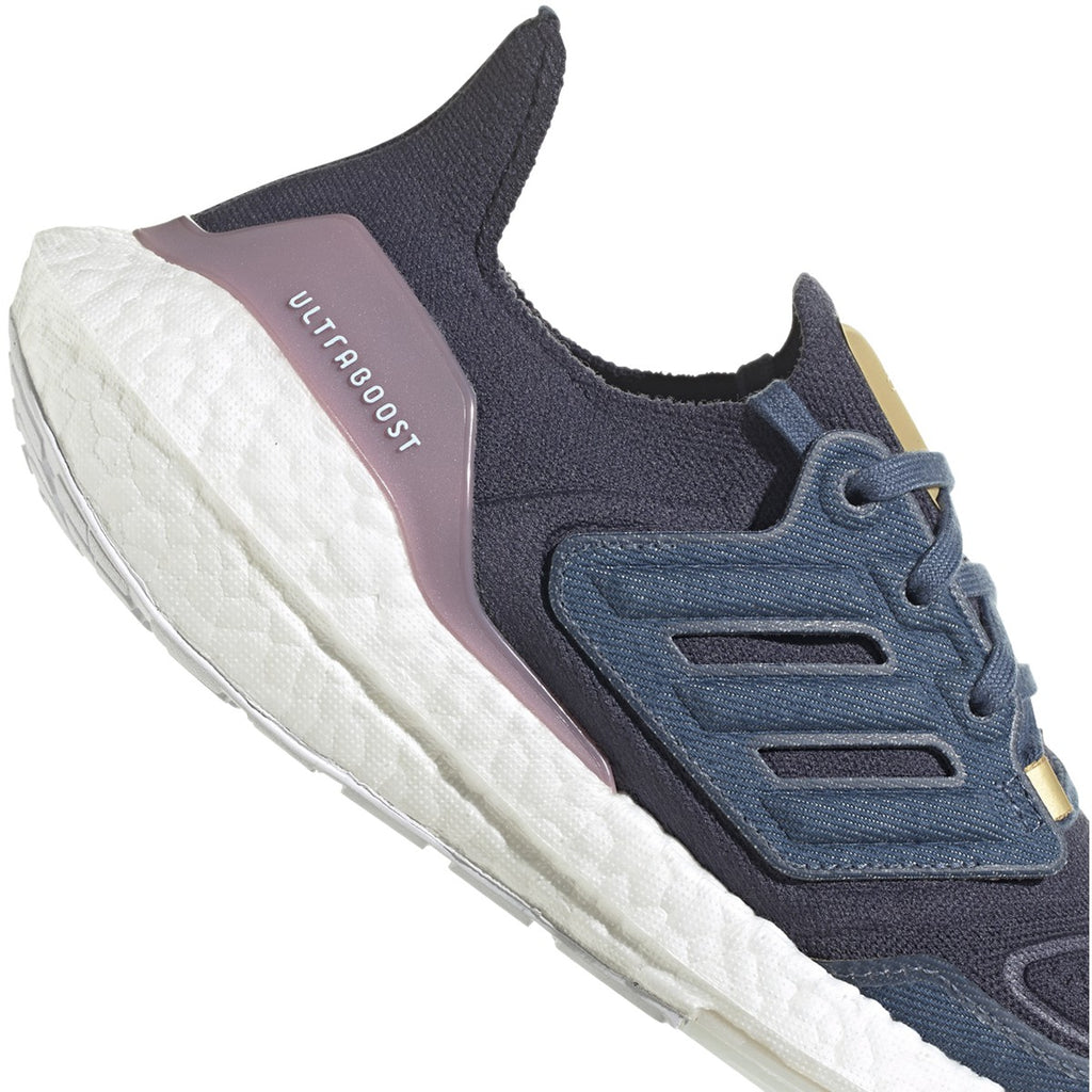 [GX9157] Womens Adidas ULTRABOOST 22 W