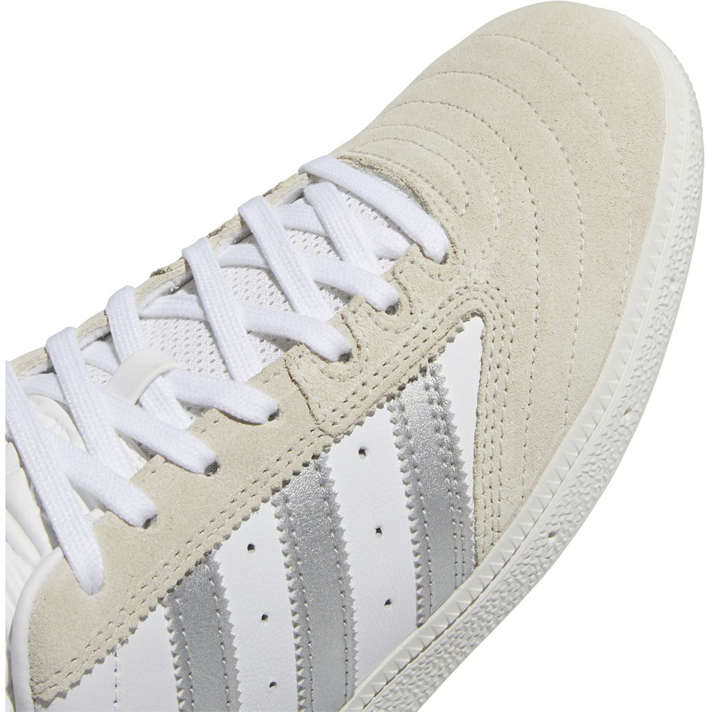 [GY6900] Mens Adidas BUSENITZ