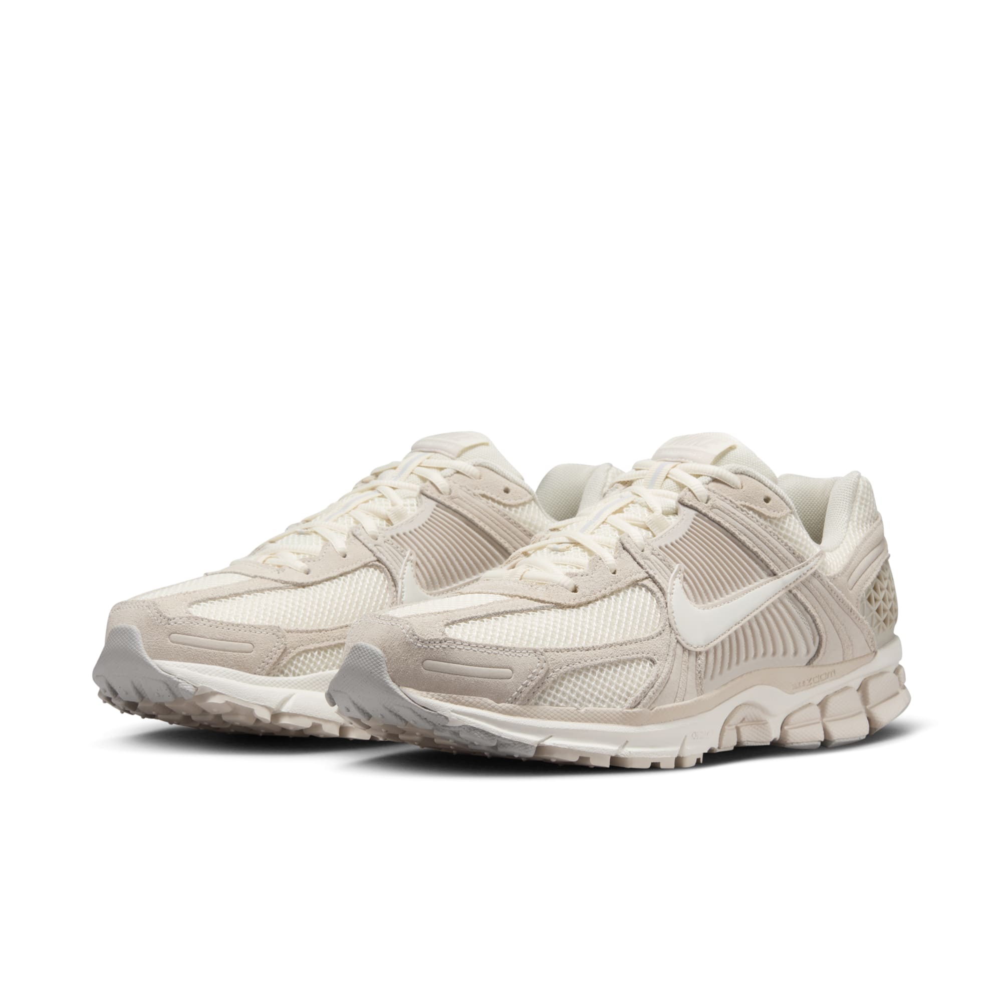 [HF1553-100] MENS NIKE ZOOM VOMERO 5