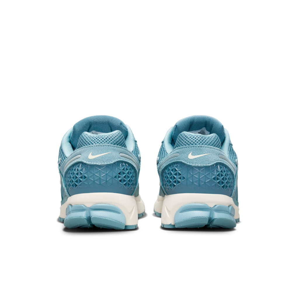 [HF1553-400] Mens Nike Zoom Vomero 5 'Denim Turquoise'