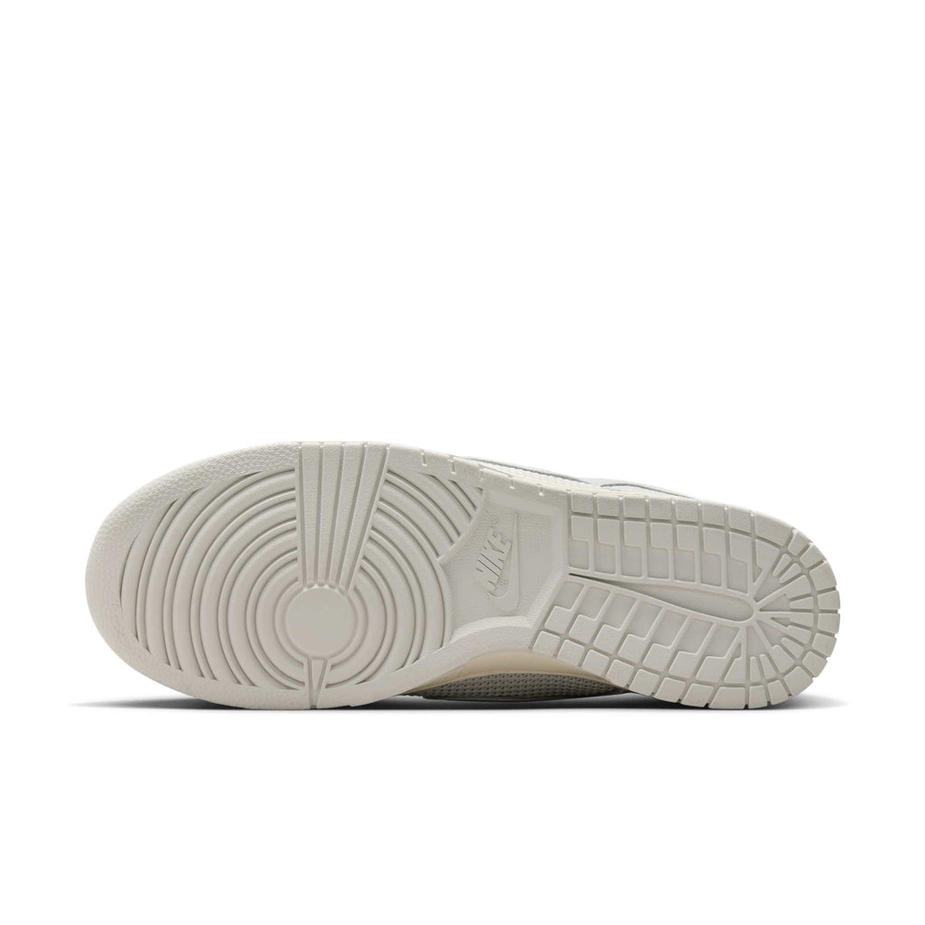 [HF4297-001] MENS NIKE DUNK LOW