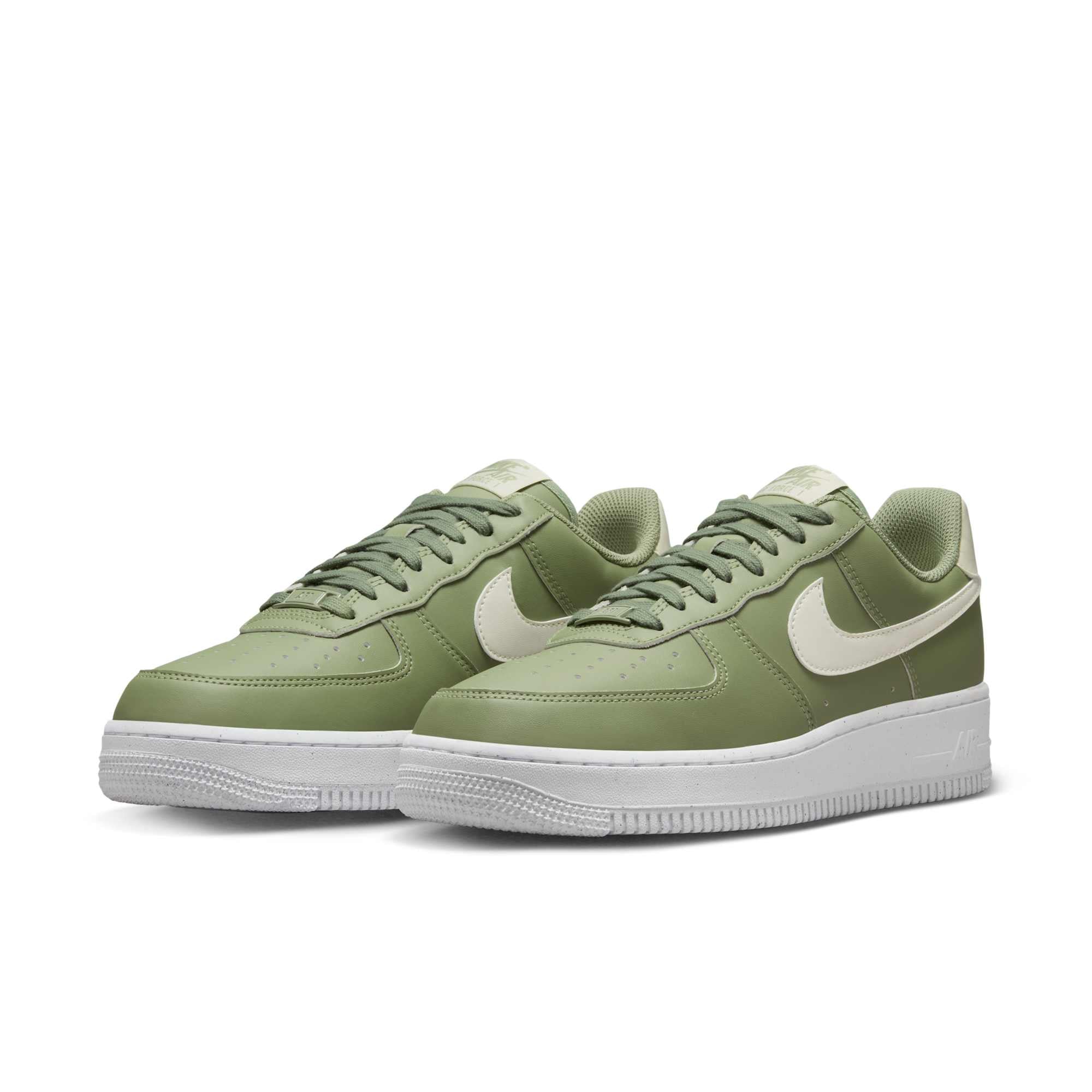 [HF5062-386] Womens Nike Air Force 1 '07