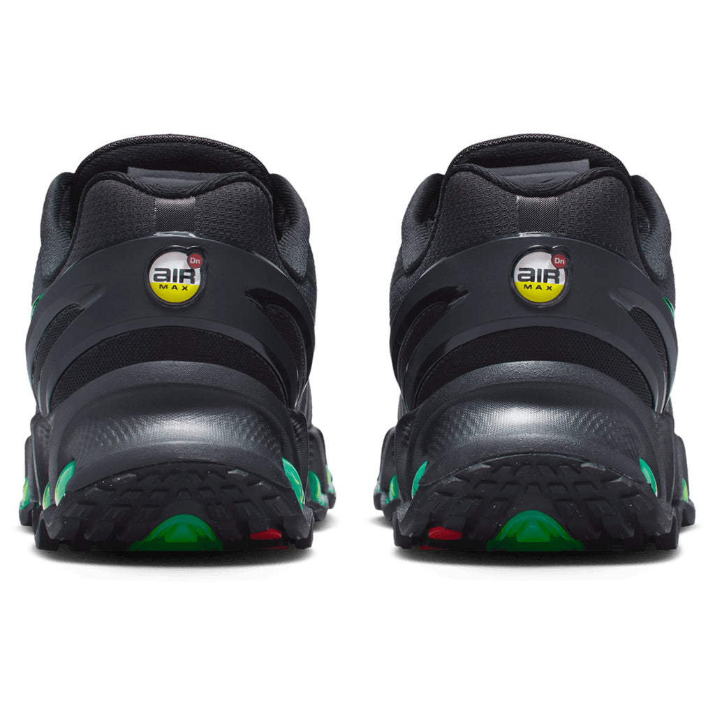 [HF7310-006] GRADE SCHOOL NIKE AIR MAX DN8 'BLACK GREEN STRIKE DARK SMOKE GREY'