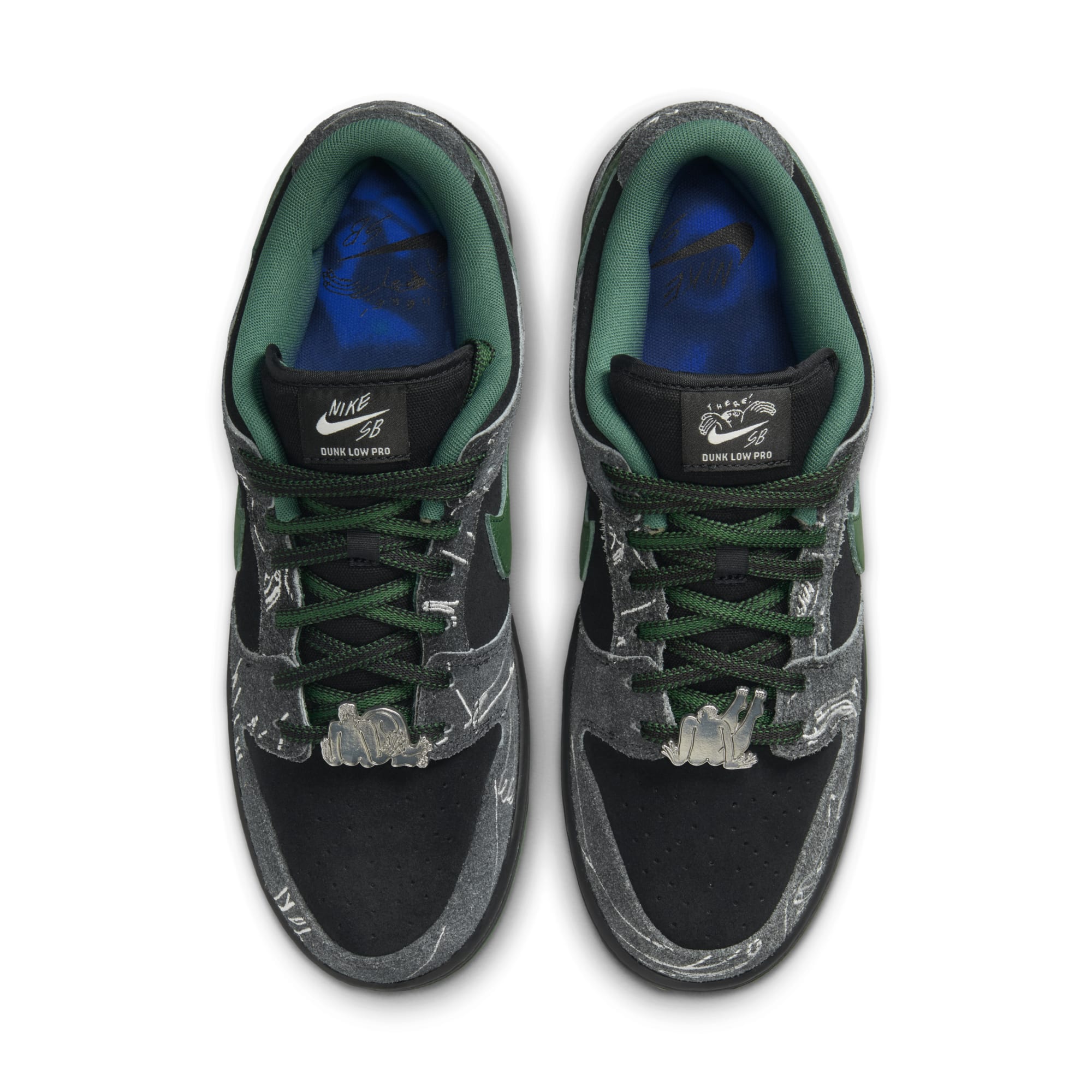 [HF7743-001] MENS NIKE SB DUNK LOW 'THERE SKATEBOARDS'