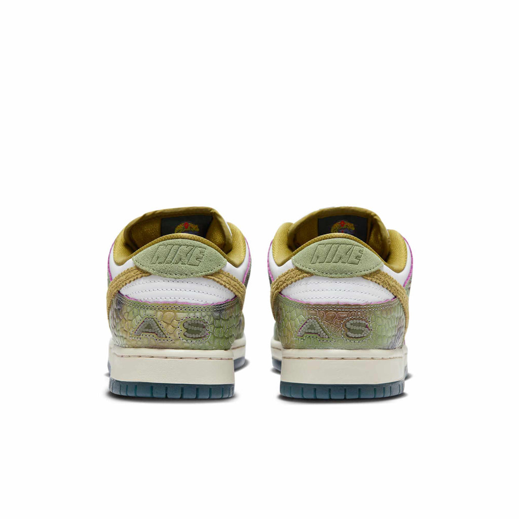 [HJ3386-300] MENS NIKE SB DUNK LOW 'ALEXIS SABLONE CHAMELEON'