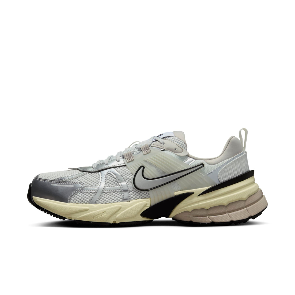 [HJ4497-100] Mens Nike V2K Run
