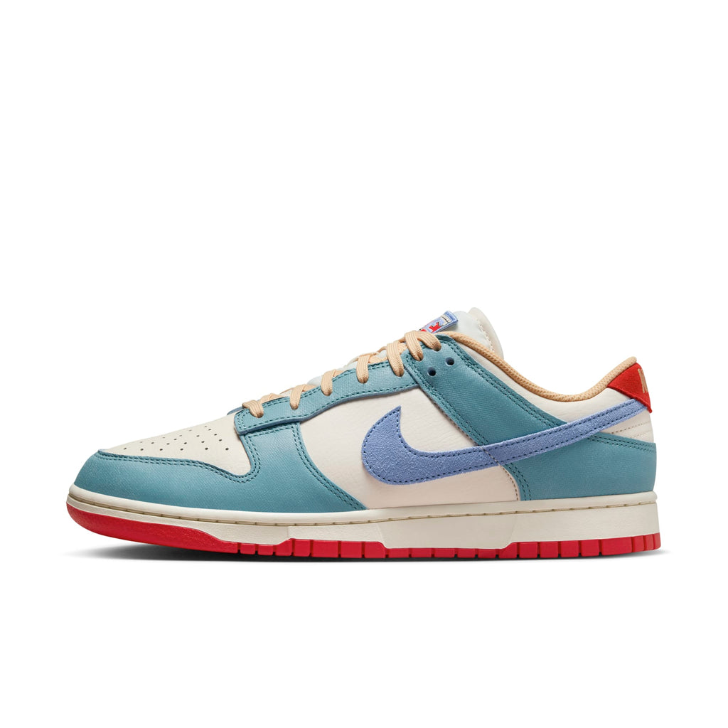 [HJ9112-110] MENS NIKE DUNK LOW PRM