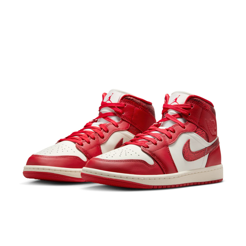 [HJ9337-106] Womens Air Jordan RETRO 1 MID SE