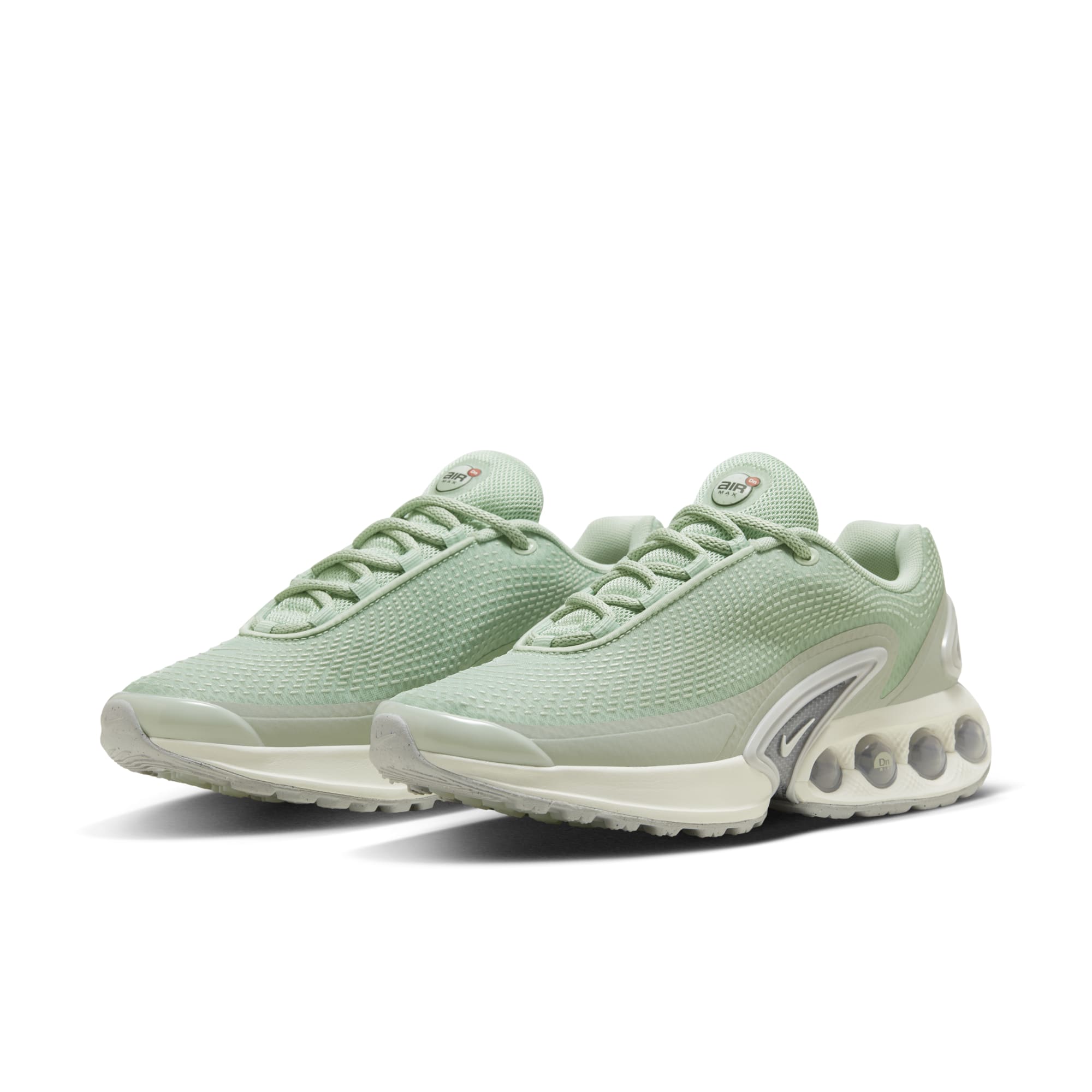 [HJ9636-001] WOMENS NIKE AIR MAX DN SE