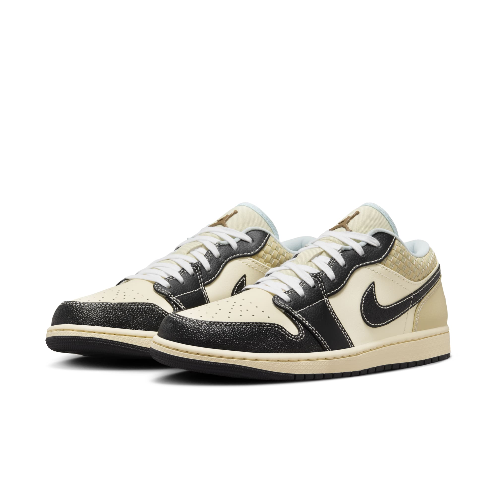 [HQ3437-101] Mens Air Jordan RETRO 1 LOW SE 'COCONUT MILK BLACK MUSLIN'