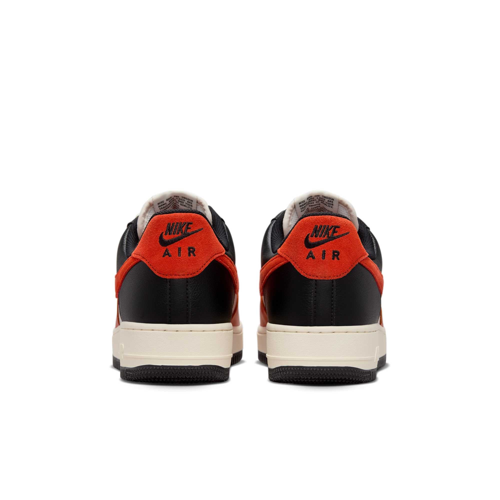 [HQ4987-010] MENS NIKE AIR FORCE 1 '07 LV8
