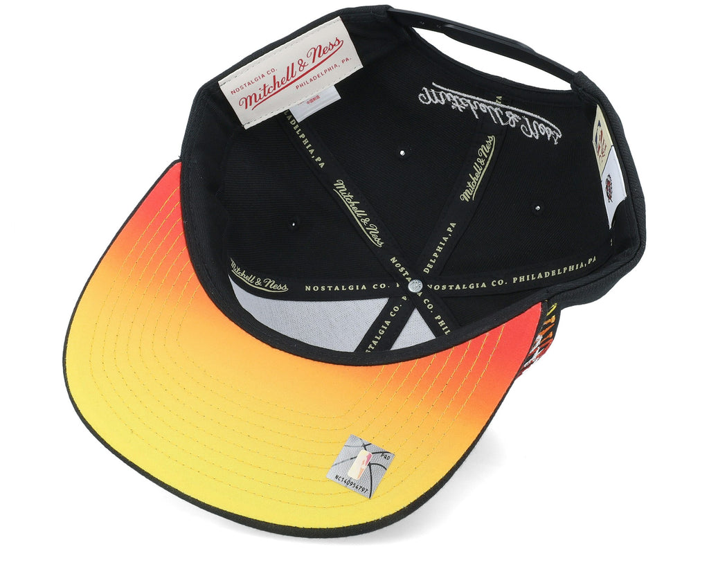 MENS MITCHELL & NESS NBA HIGH GRADE SNAPBACK HWC RAPTORS - BLACK