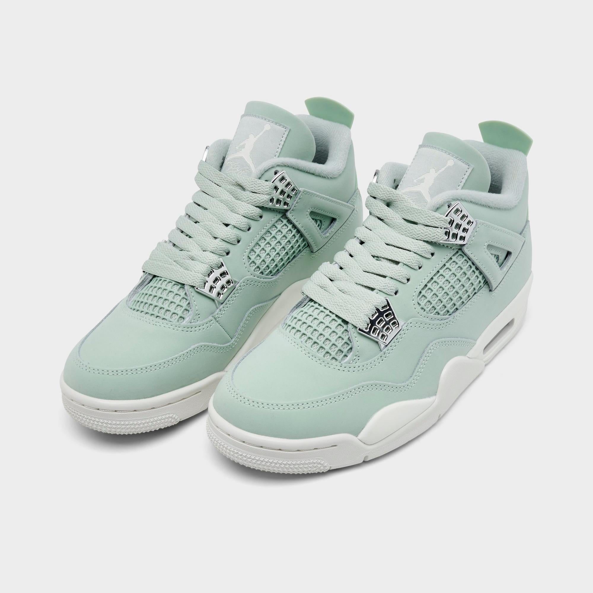 [HV0823-003] WOMENS AIR JORDAN RETRO 4 'SEAFOAM SAIL'