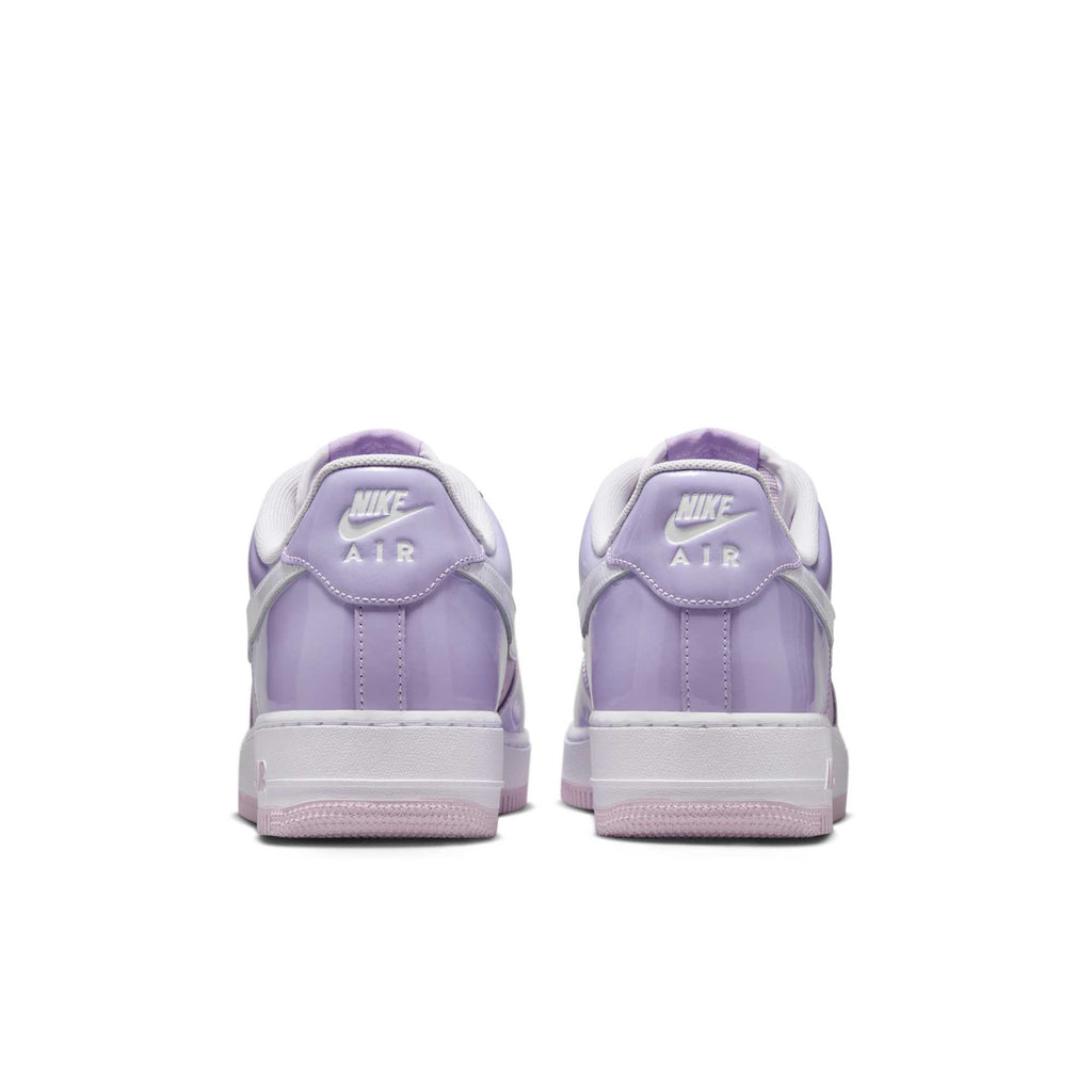 [HV9405-500] MENS NIKE AIR FORCE 1 '07 LV8